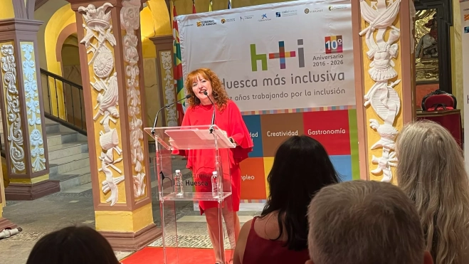 Sandra Usón. Sandra Usón.
