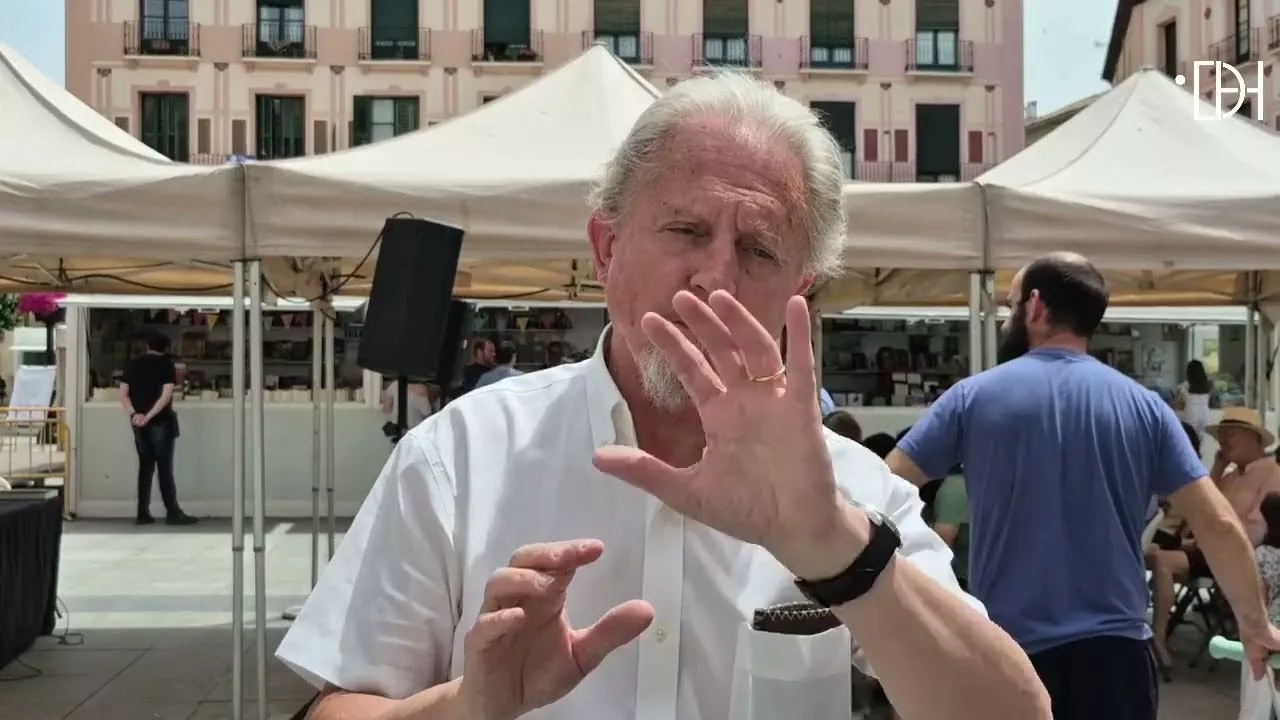 Francho Nagore presenta Cheografía lingüística.