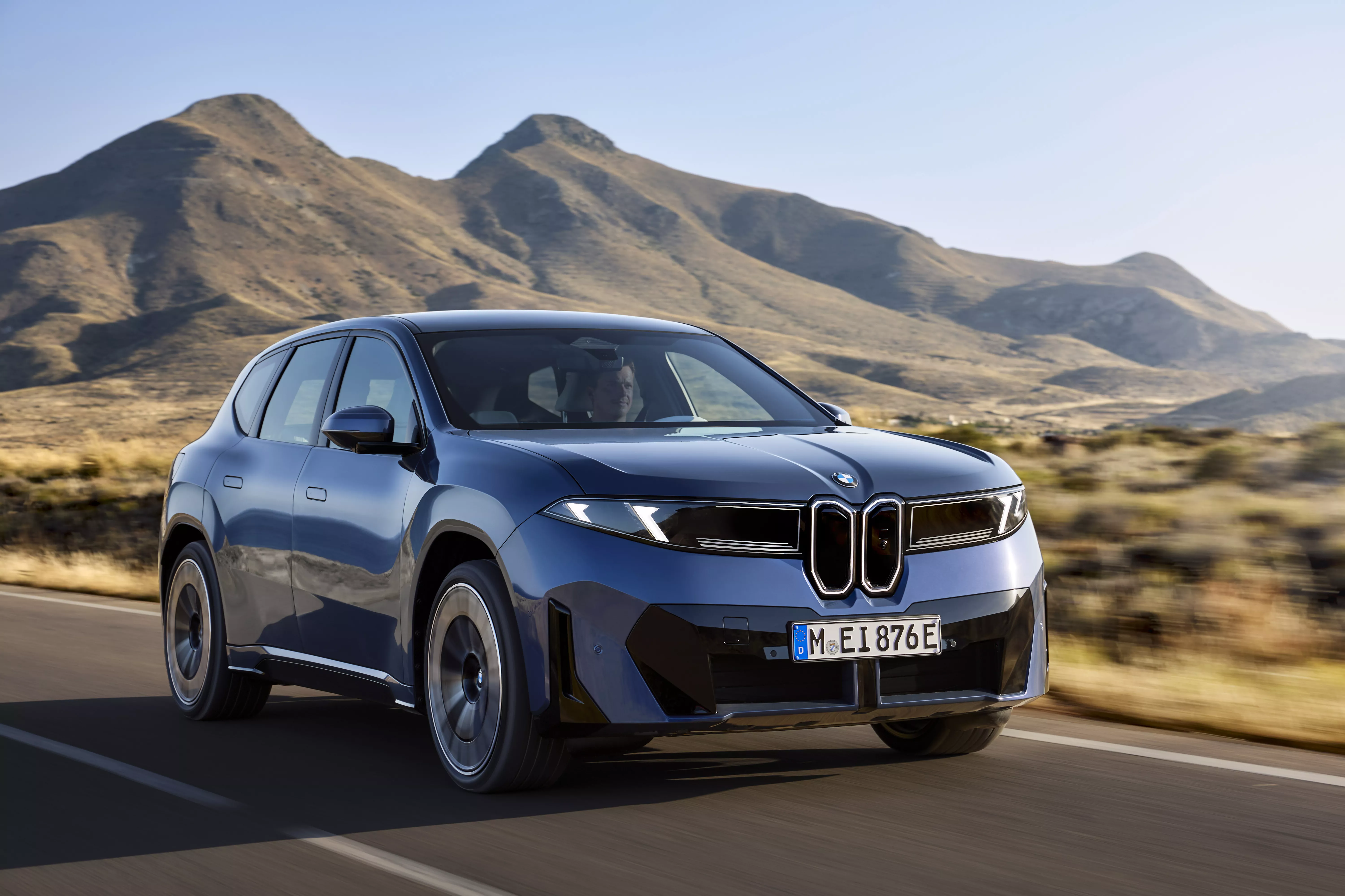 BMW iX3, todo un campeón en el segmento de vehículos eléctricos, a disposición en Cabrero Motorsport BMW