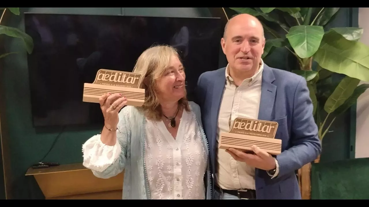 Premios Aeditar: Myriam Martínez y Víctor Castillón reivindican el poder de la lectura