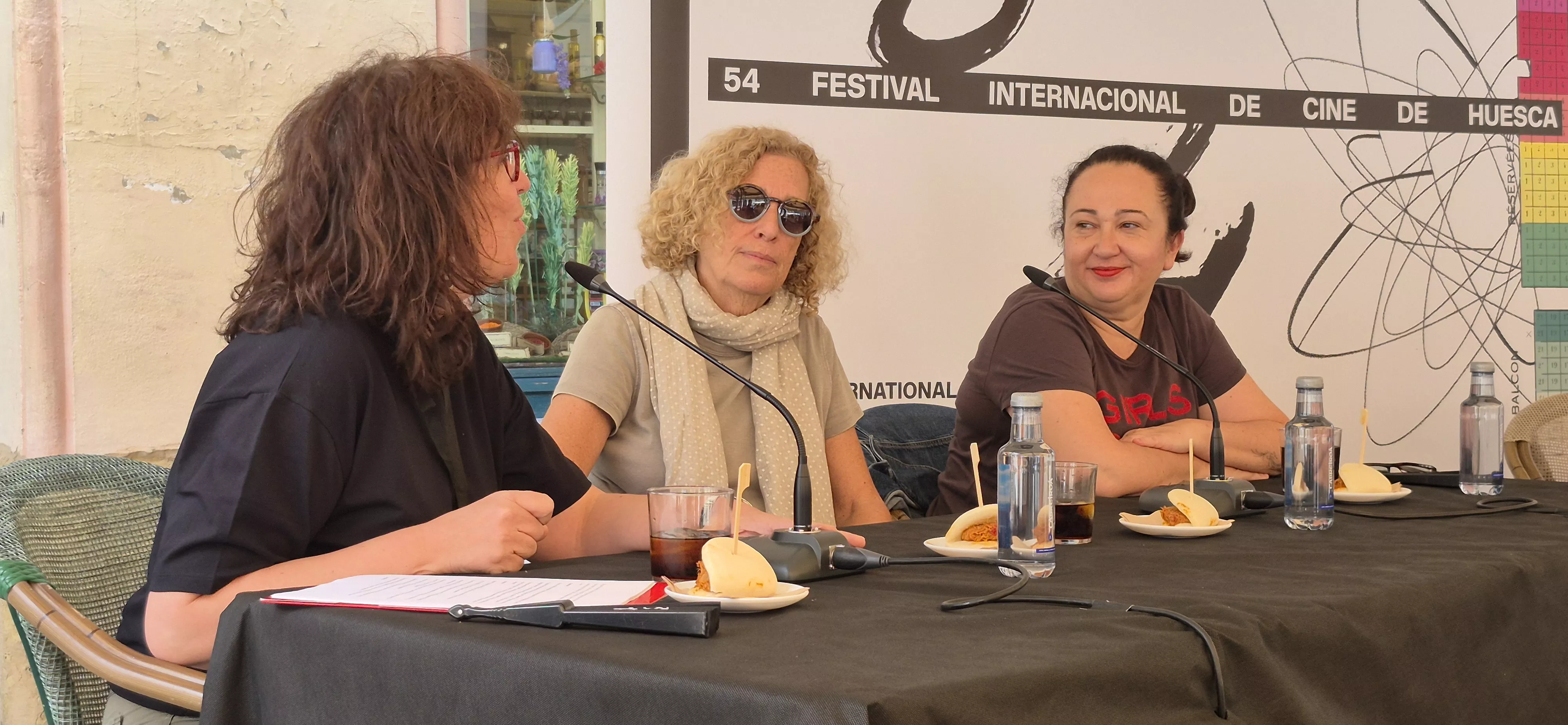 Chus Fenero, Mane Cisneros y Ángeles Hernández. Foto Myriam Martínez