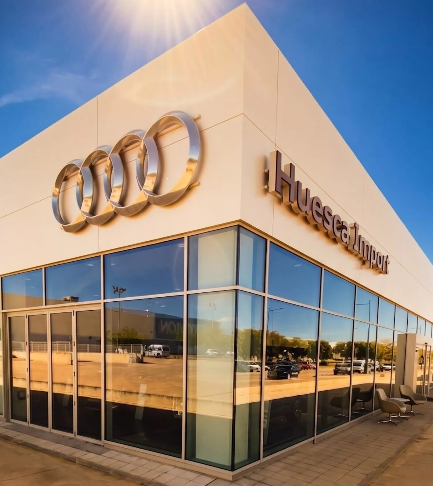 AUDI Huesca Import