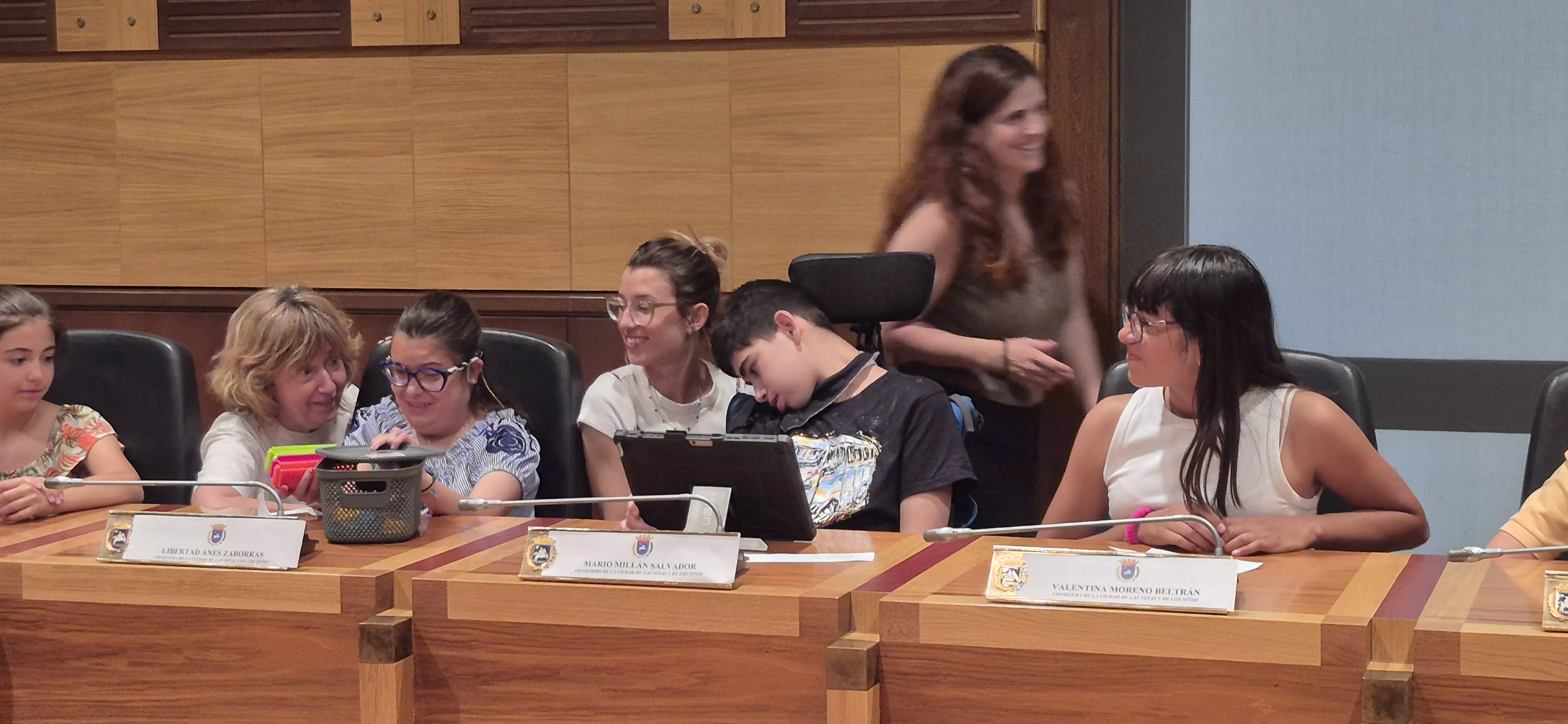 Último pleno del curso de la Ciudad de las niñas y los niños. Foto Myriam Martínez