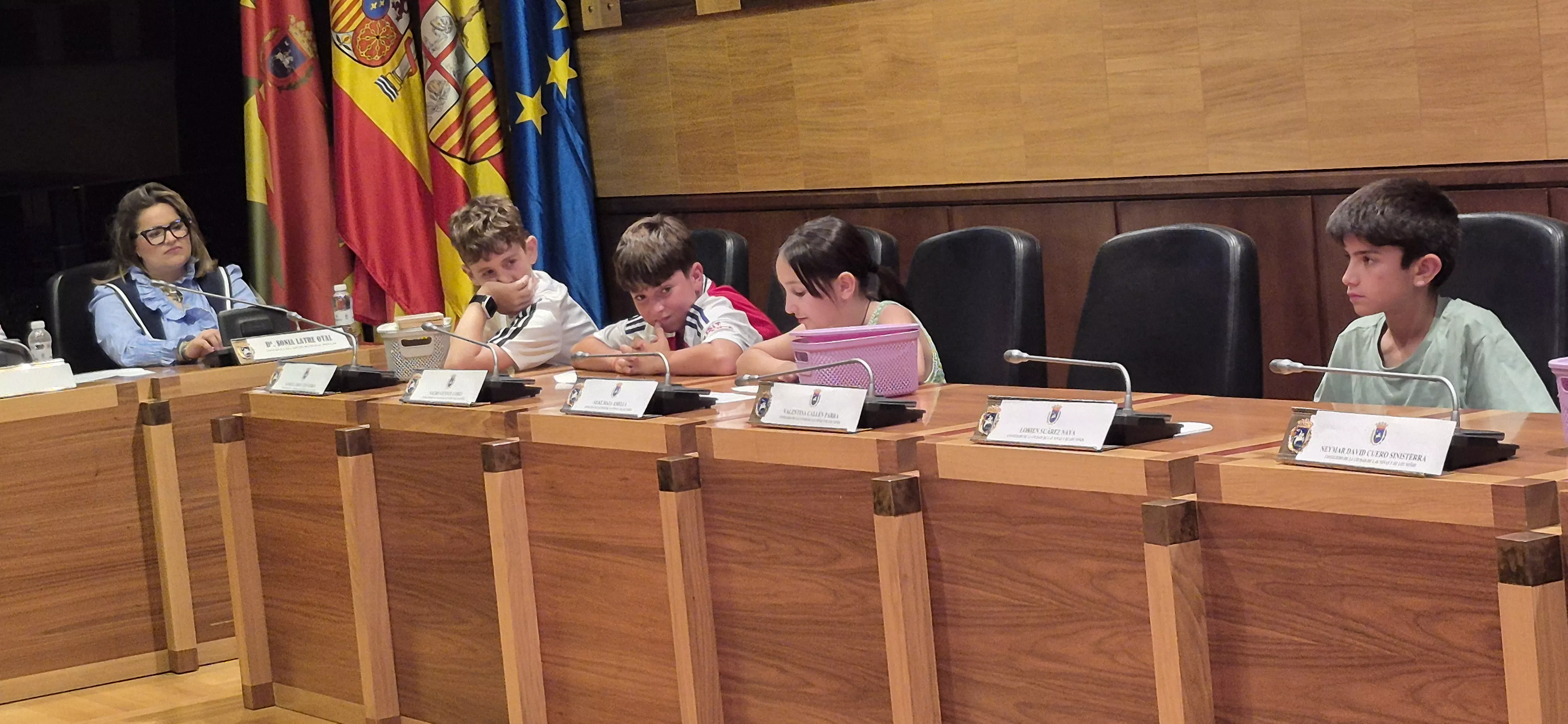 Último pleno del curso de la Ciudad de las niñas y los niños. Foto Myriam Martínez
