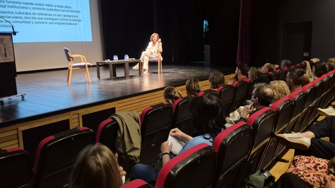 Rosina Gómez Baeza, en el Centro Cultural Manuel Benito Moliner. Foto Myriam Martínez Rosina Gómez Baeza, en el Centro Cultural Manuel Benito Moliner. Foto Myriam Martínez
