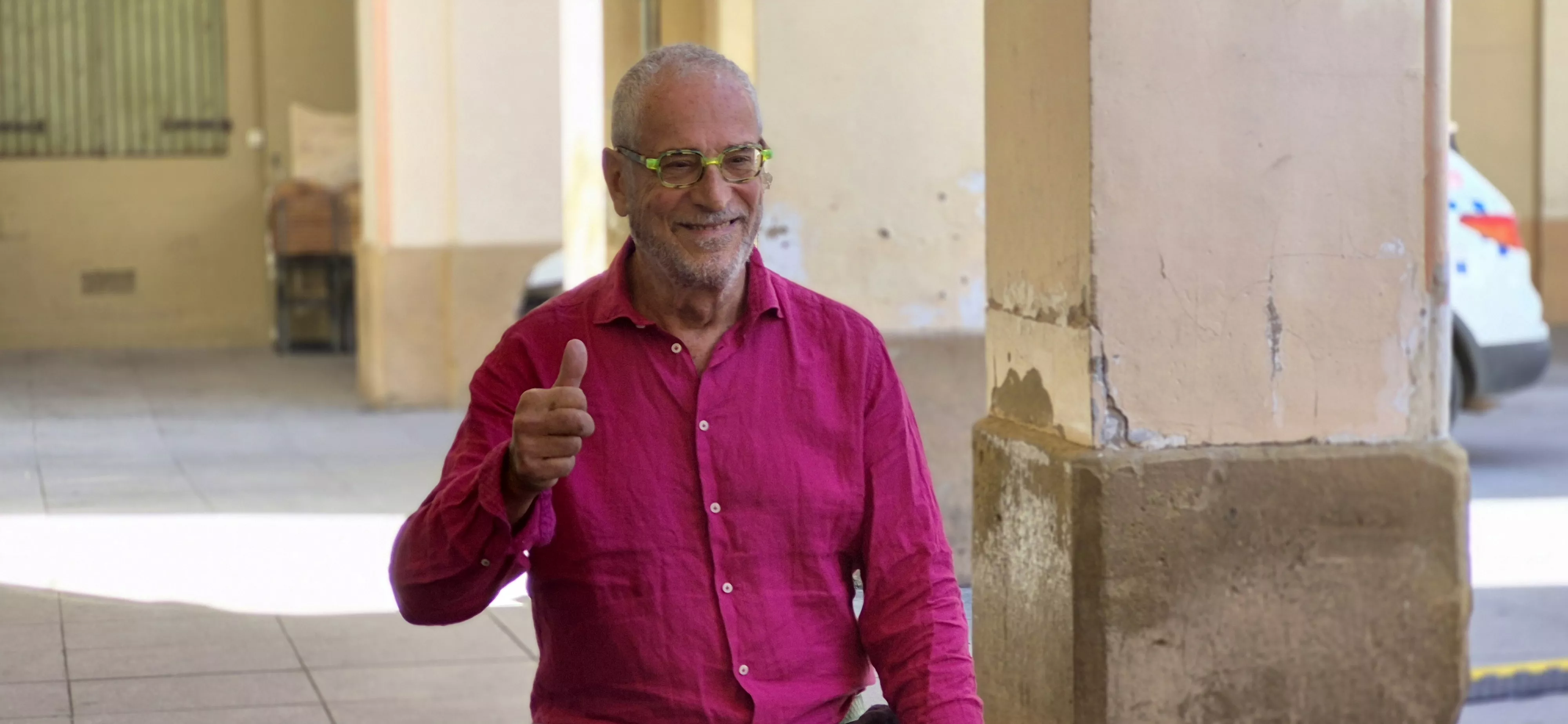 Vermú con Lluis Miñarro en el Festival de Cine de Huesca. Foto Myriam Martínez