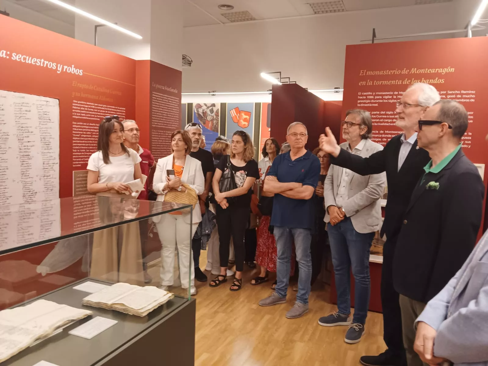 El Archivo Histórico Provincial acoge la exposición sobre las guerras de Urriés contra Gurrea.