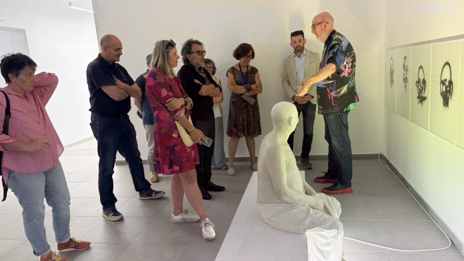 Visita a la exposición en el Centro de Arte Contemporáneo de Aínsa.