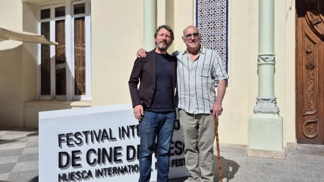 Javier Calvo Torrecilla y Paco Paricio, en el 54º Festival Internacional de Cine de Huesca. Foto Myriam Martínez Javier Calvo Torrecilla y Paco Paricio, en el 54º Festival Internacional de Cine de Huesca. Foto Myriam Martínez