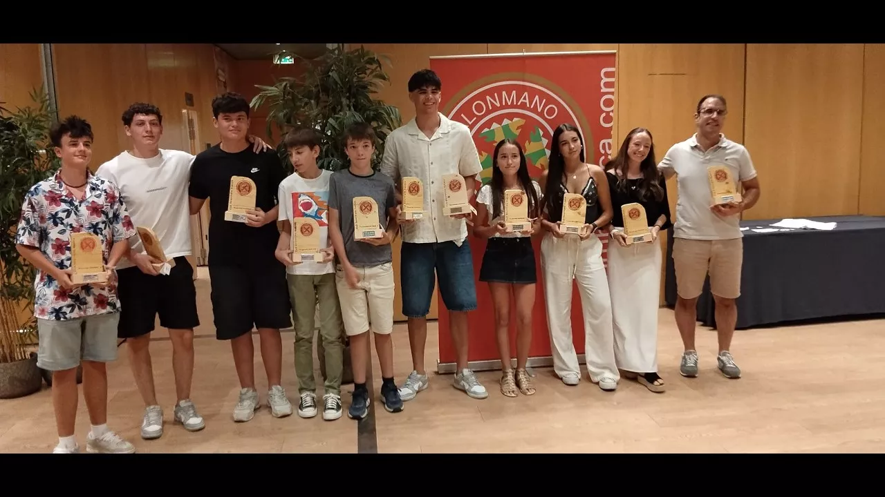 Club Balonmano Huesca, la Cena Fin de Temporada del orgullo: "Volveremos a Asobal cuanto antes"