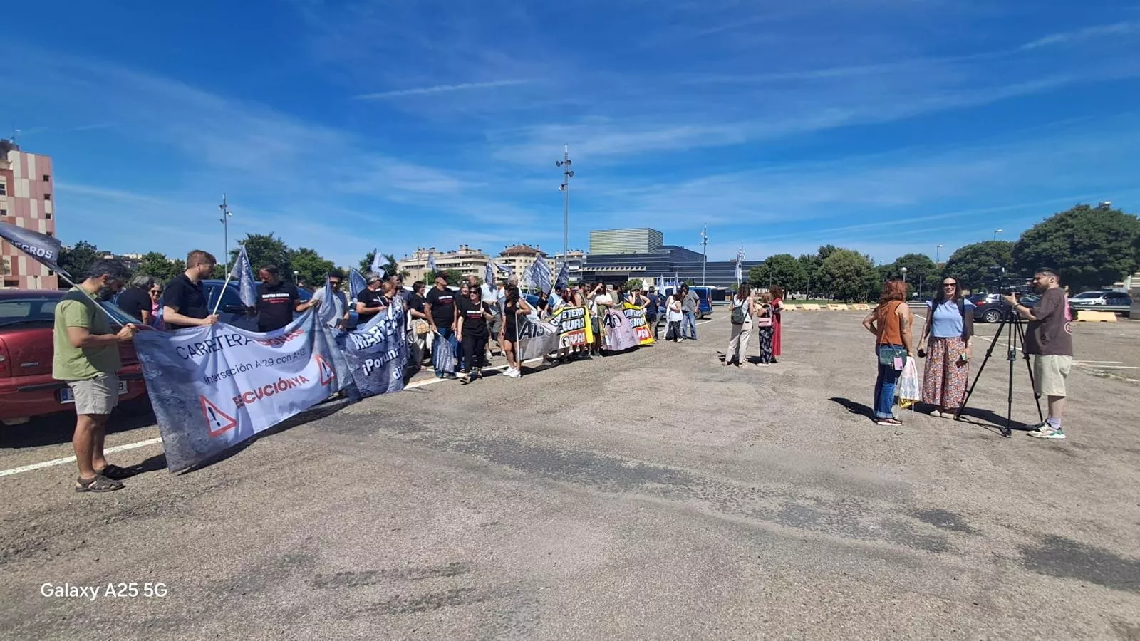 Sábado Negro por unas carreteras dignas en Huesca