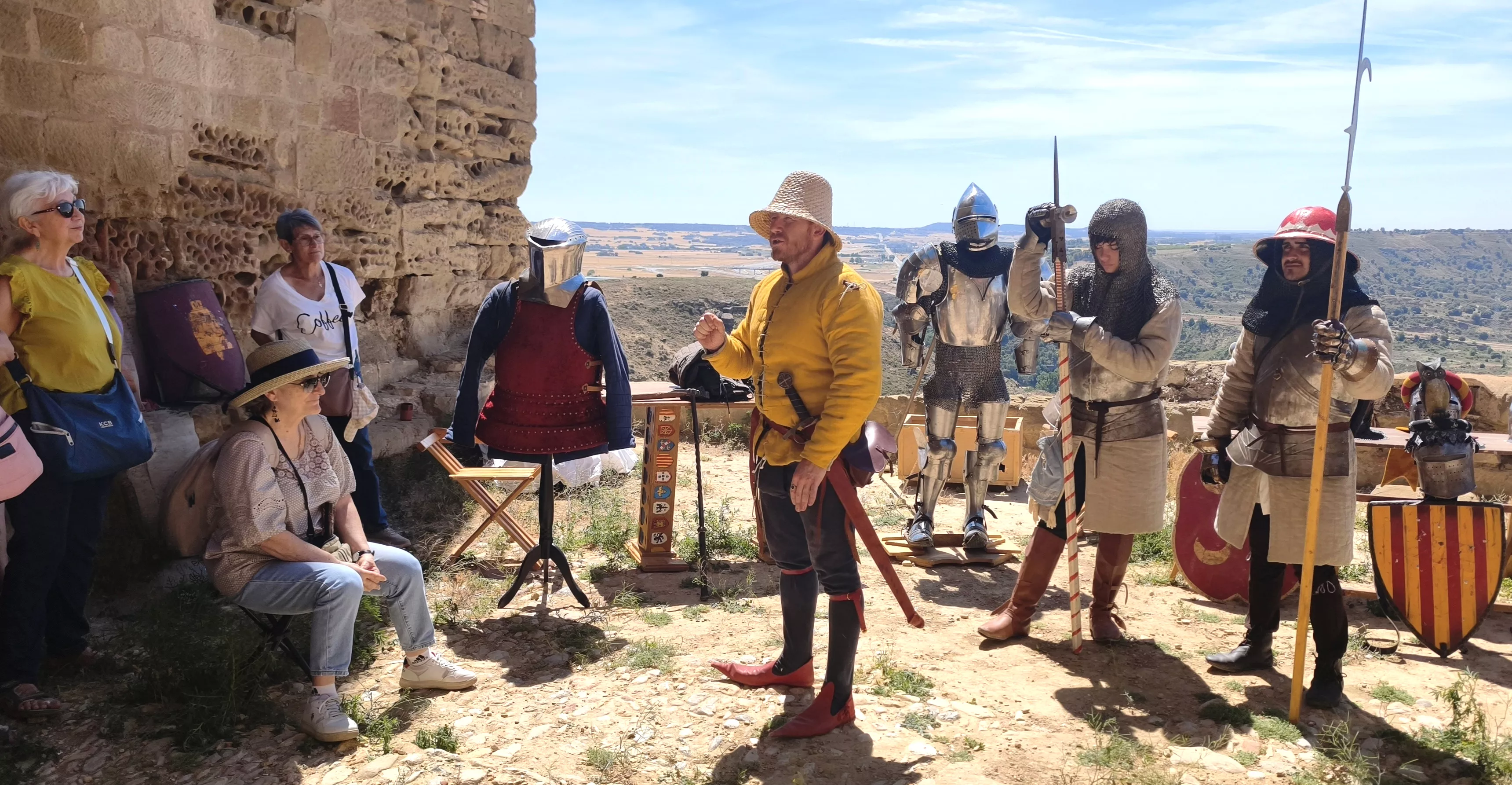Recreación histórica en el Castillo de Montearagón. Foto María José Sampietro Brosed