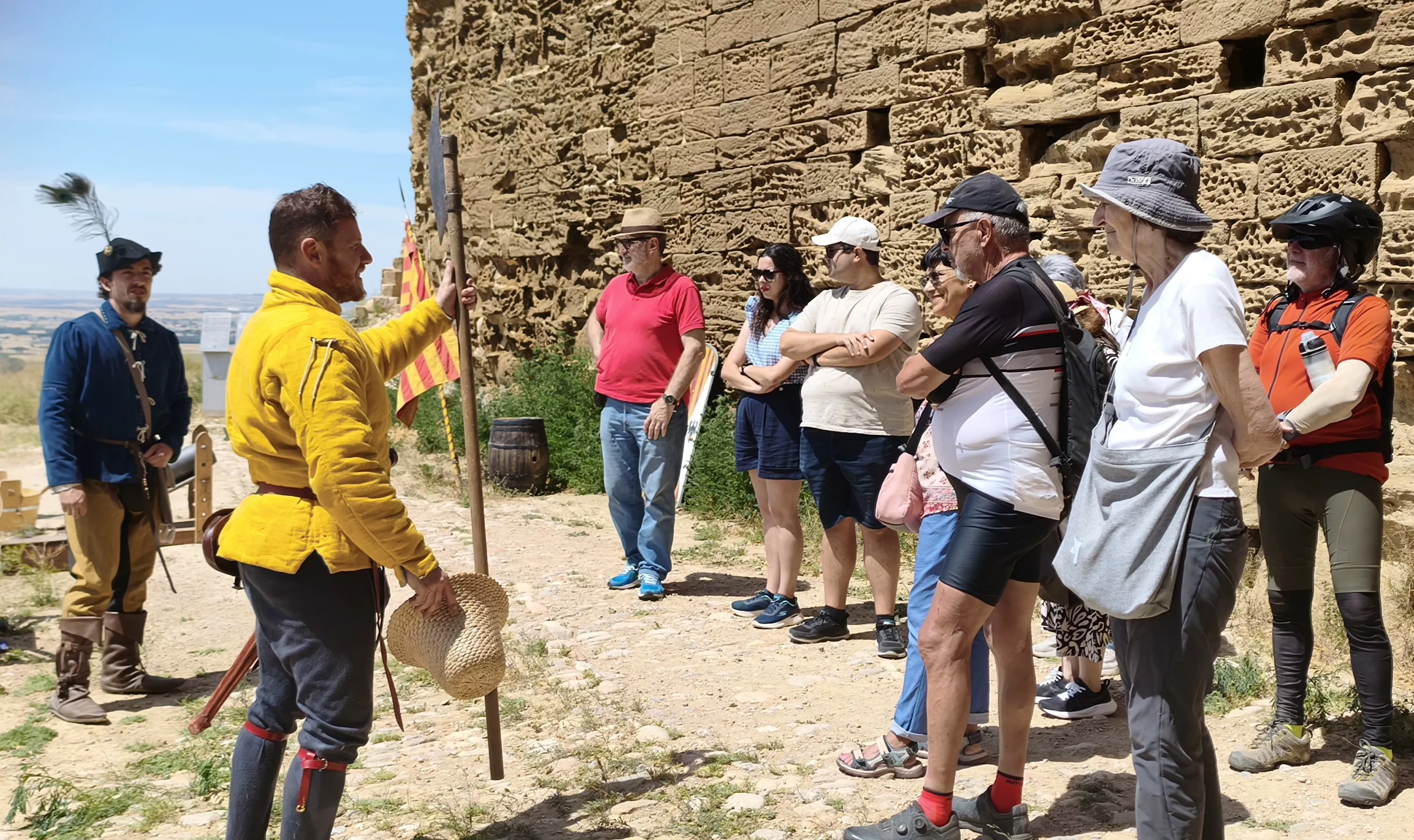 Recreación histórica en el Castillo de Montearagón. Foto María José Sampietro Brosed