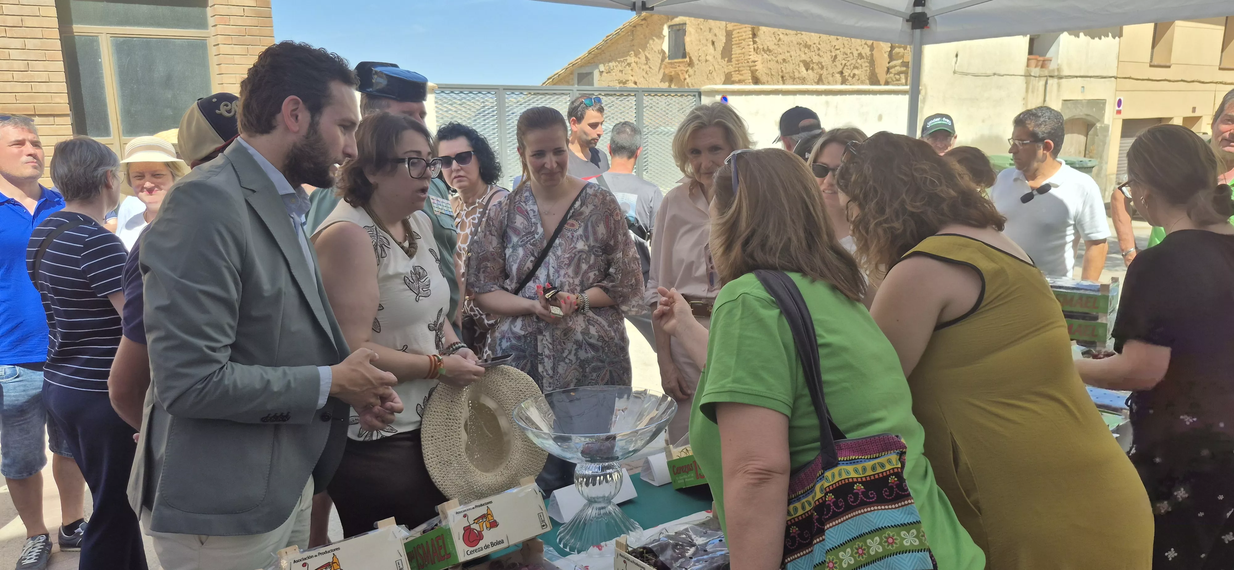 Feria de la Cereza de Bolea. Foto Myriam Martínez