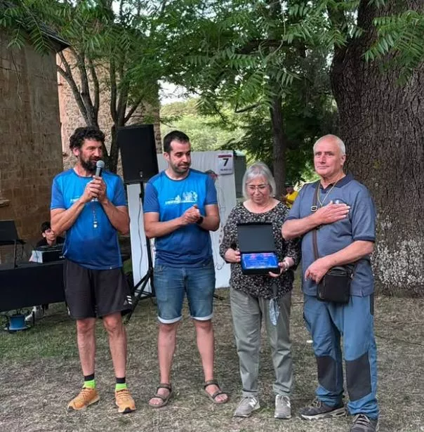 Homenaje a Pili y Juanjo, de Quesos de Benabarre