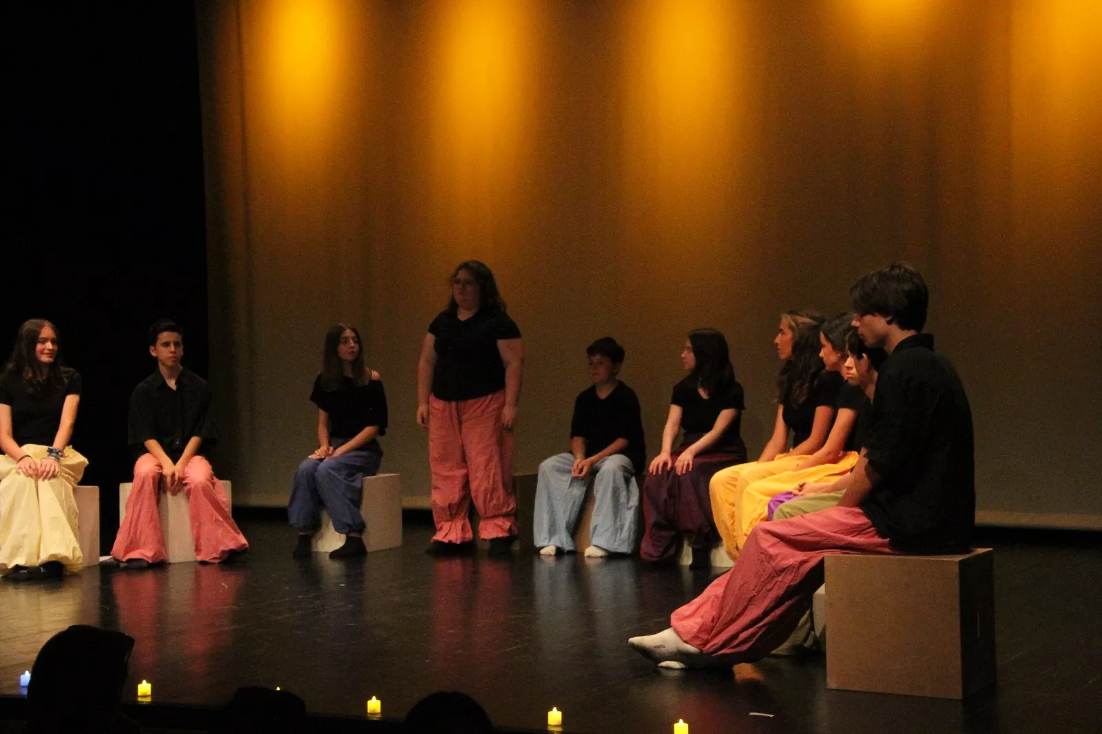 El grupo Croma en la Muestra de Teatro y Danza Joven. Foto Carlos Neofato