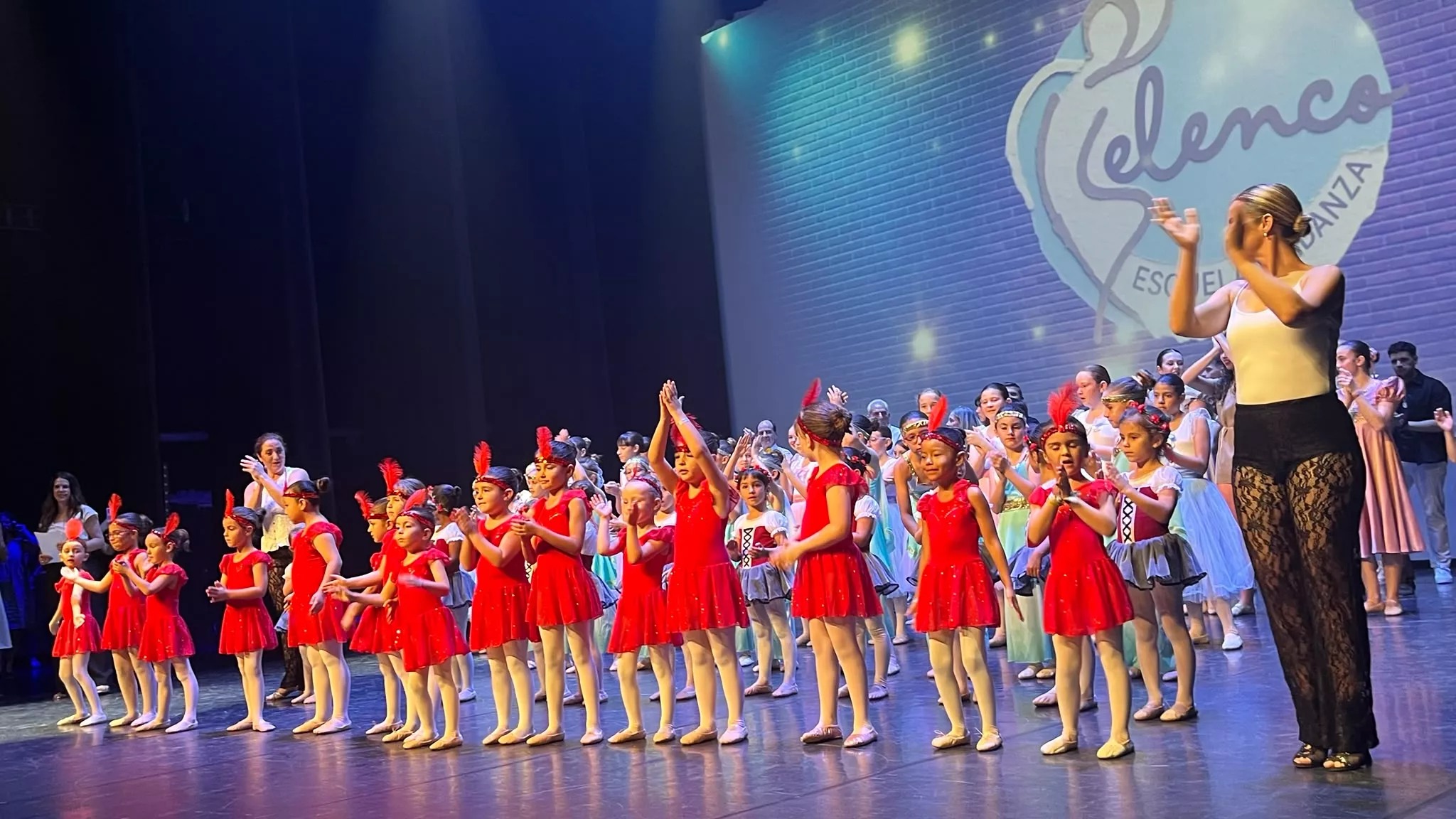 Primera sesión del fin de curso de Elenco. Foto Mercedes Manterola