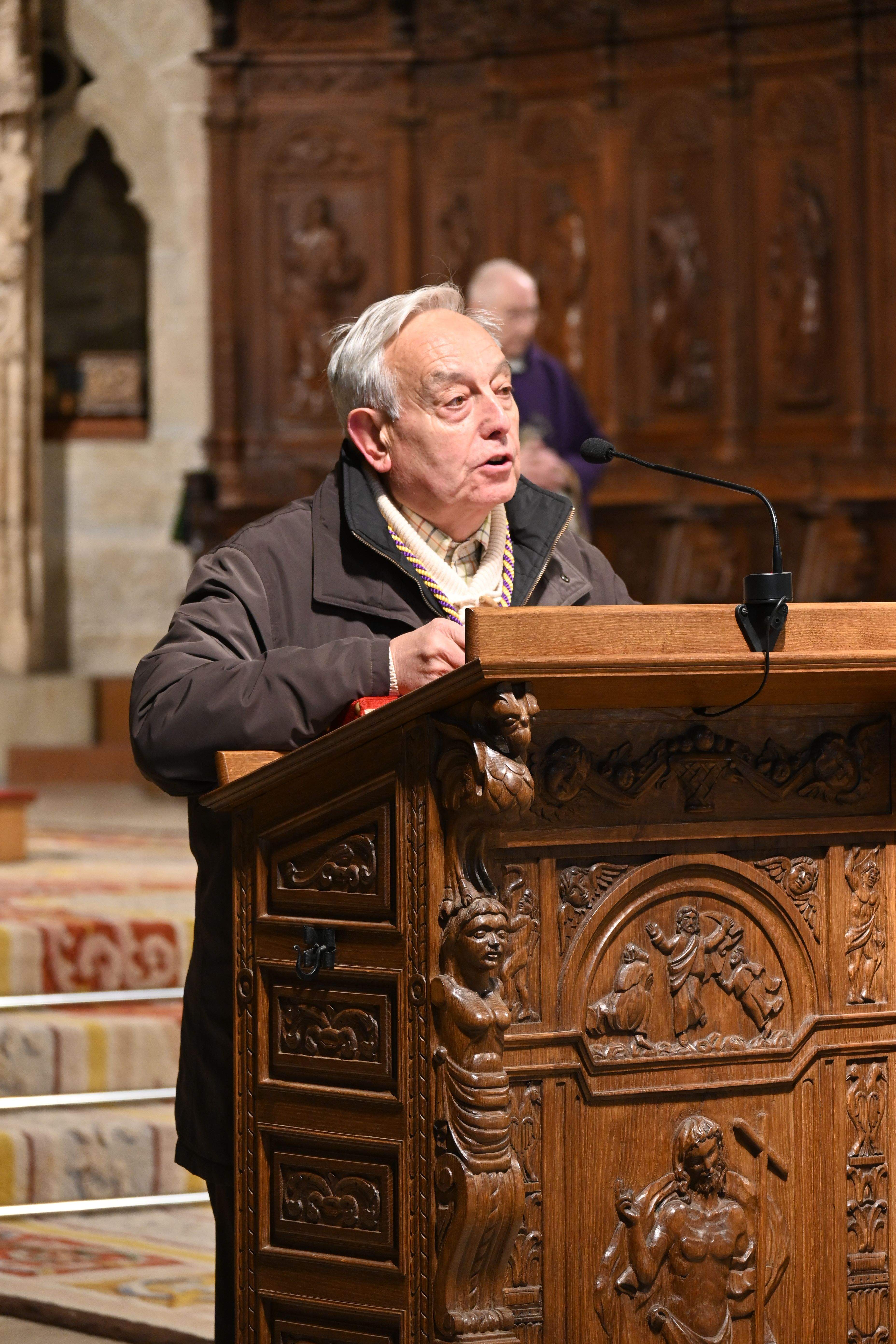 Imposición de Ceniza en la Catedral de Huesca. Foto Carlos Jalle