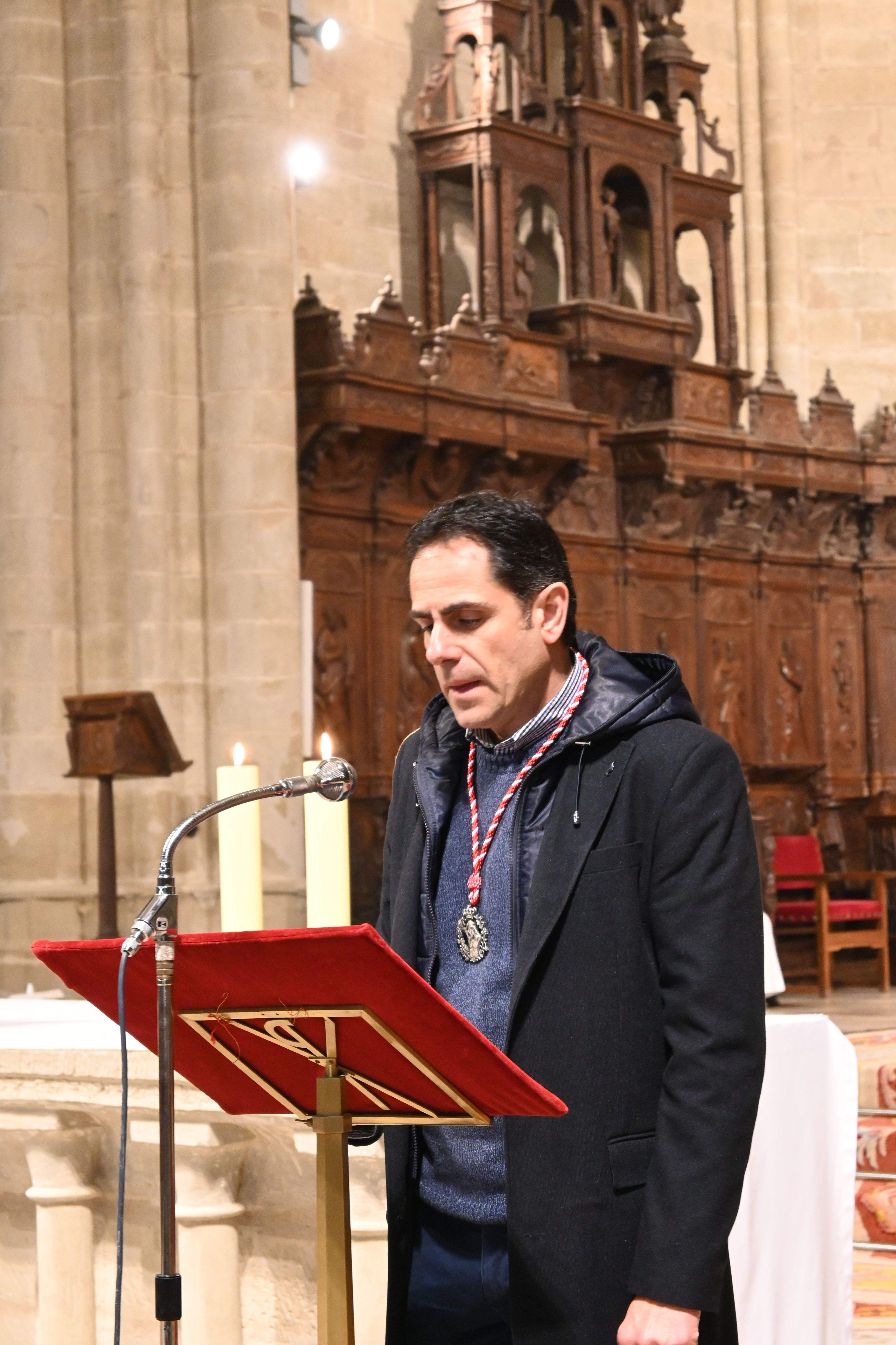 Imposición de Ceniza en la Catedral de Huesca. Foto Carlos Jalle