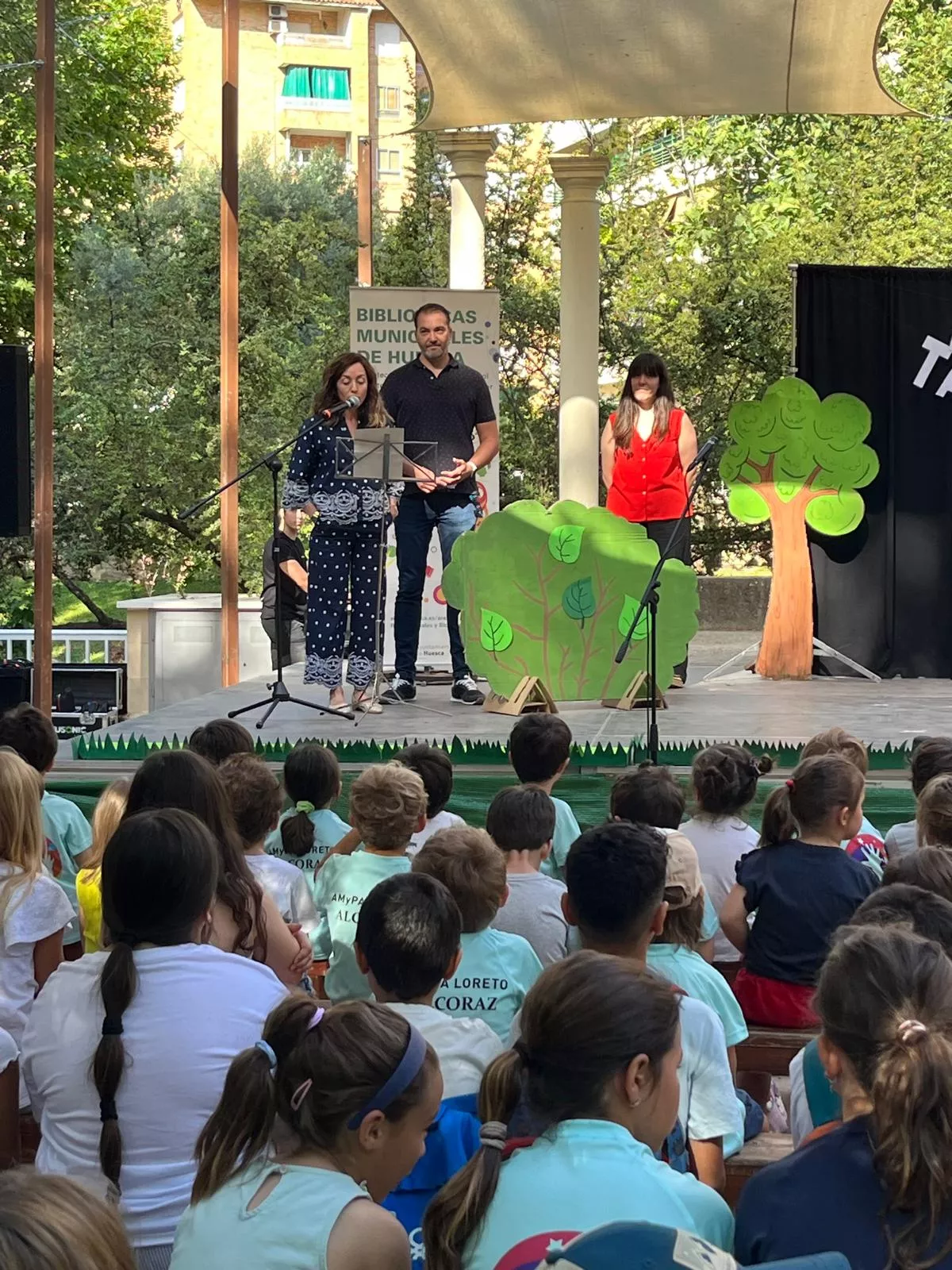 Amaya y Héctor, del Servicio Provincial de Educación. Novena edición de ‘Los jóvenes también cuentan’.