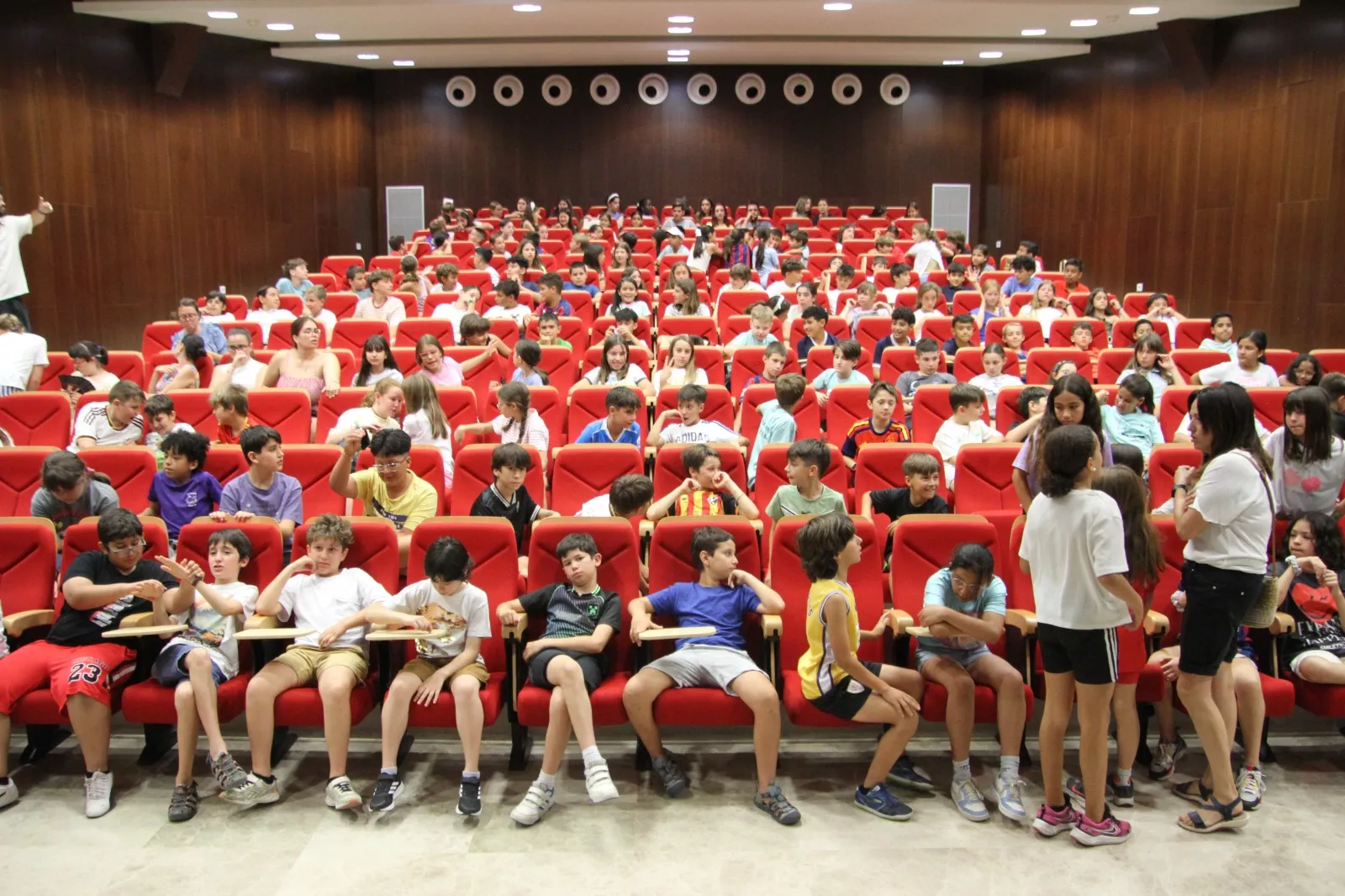 Unizar Kids: Cómo será la vida en 2075 en el Campus de Huesca. Foto Carlos Neofato
