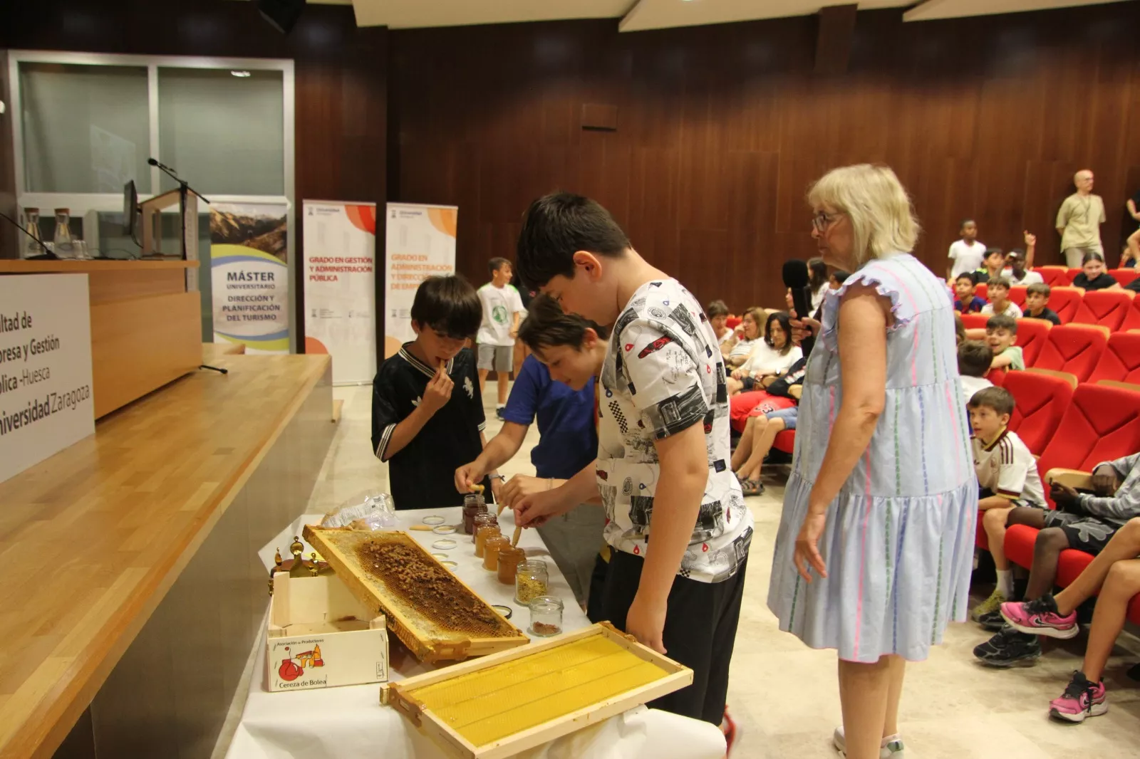 Unizar Kids: Cómo será la vida en 2075 en el Campus de Huesca. Foto Carlos Neofato