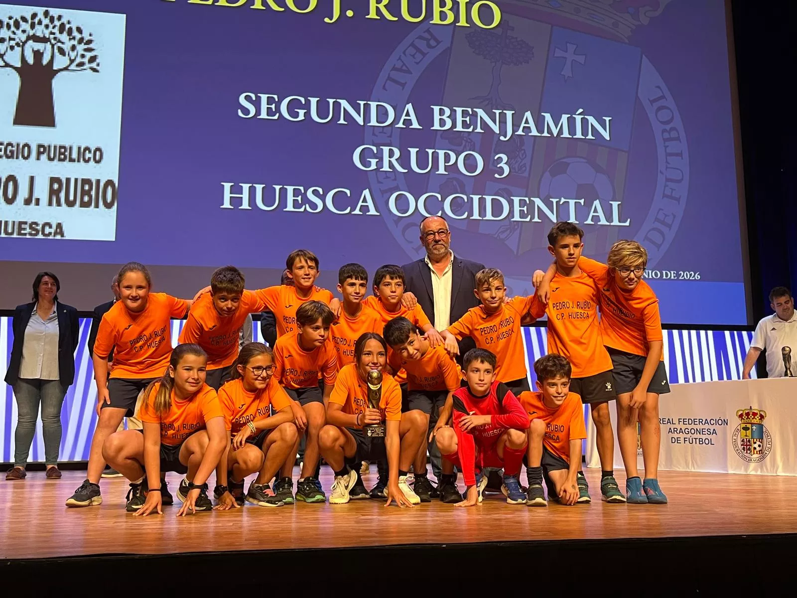 Entrega de trofeos de la Real Federación Aragonesa de Fútbol en Huesca