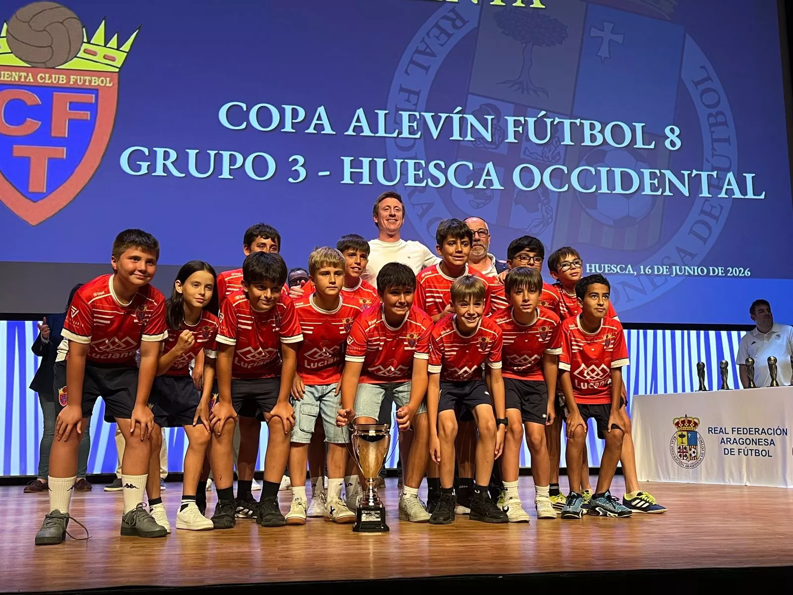 Entrega de trofeos de la Real Federación Aragonesa de Fútbol en Huesca