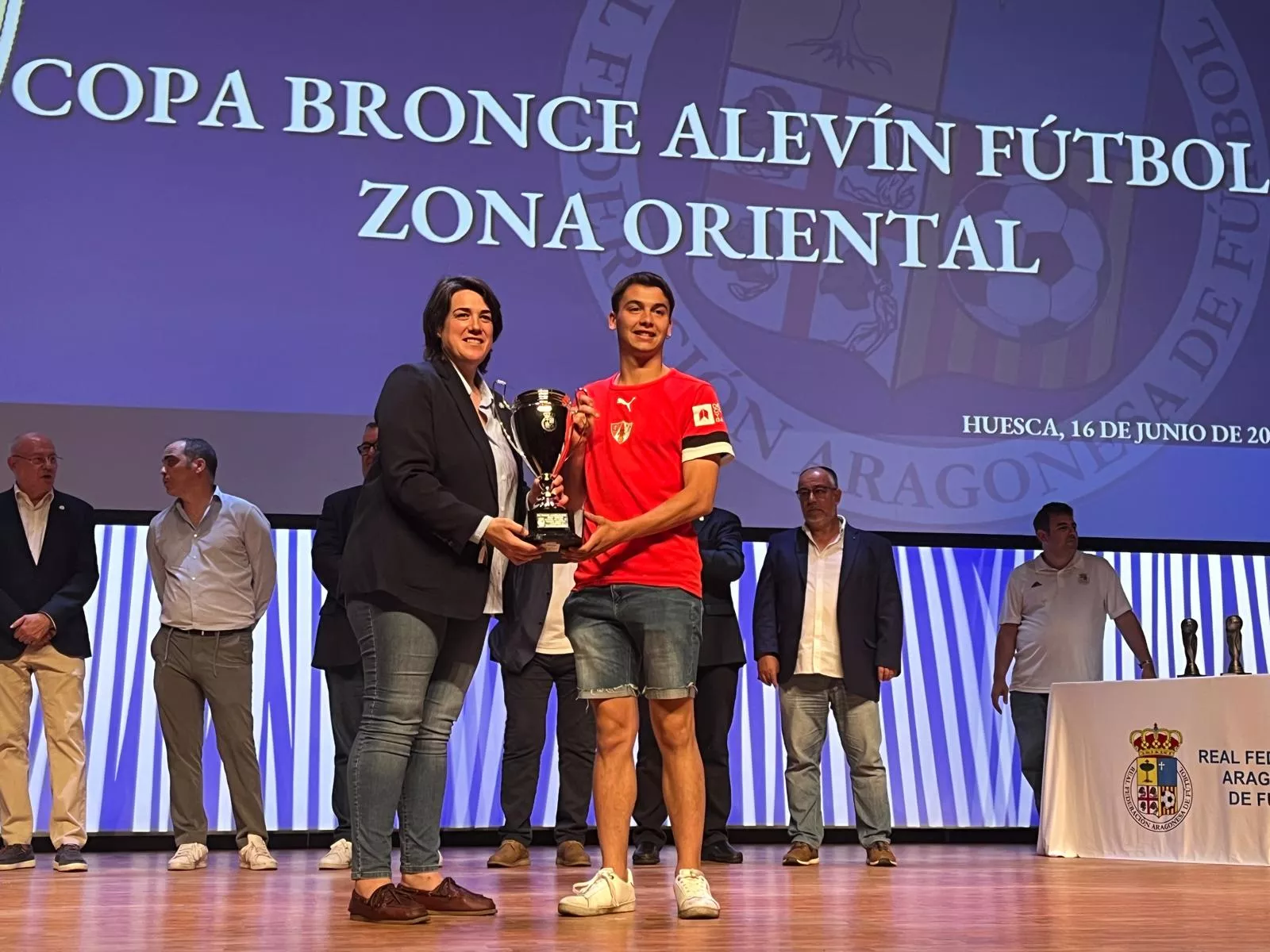 Entrega de trofeos de la Real Federación Aragonesa de Fútbol en Huesca