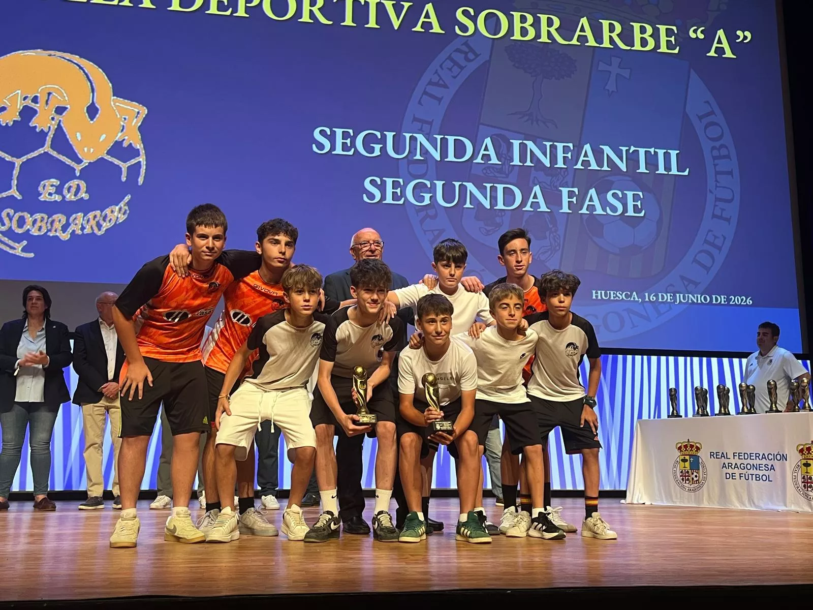 Entrega de trofeos de la Real Federación Aragonesa de Fútbol en Huesca