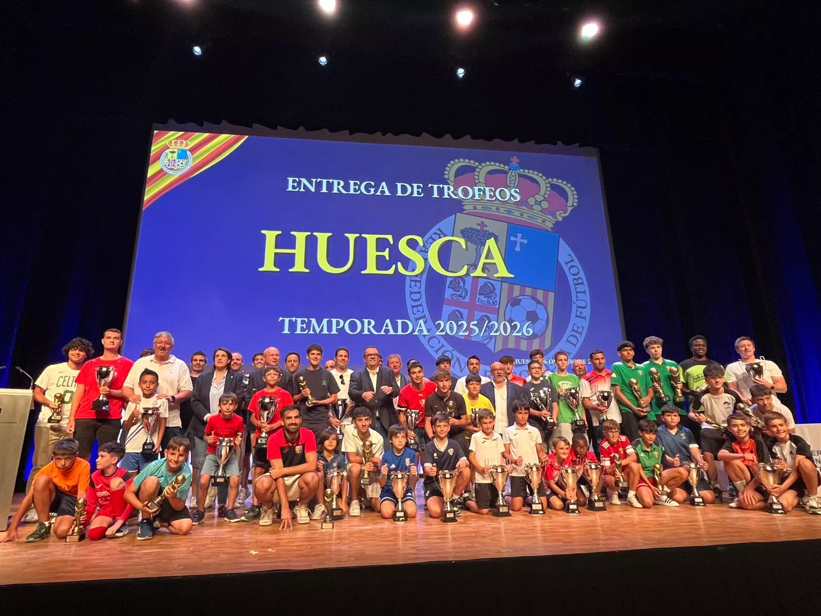 Entrega de trofeos de la Real Federación Aragonesa de Fútbol en Huesca