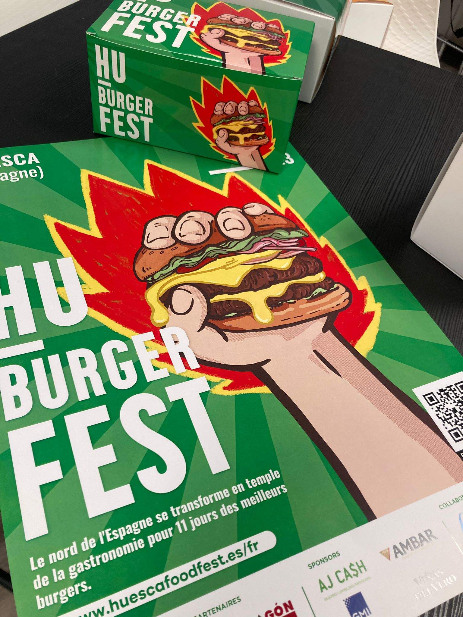 Cartel en francés del Huesca Burger Fest