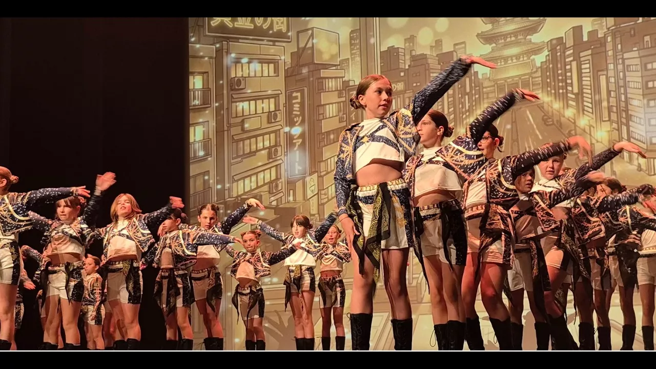 Fin de curso de Elenco de Danza Urbana
