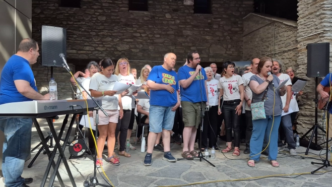 La Remós Band y el Coro Arcadia. XI Encuentro Multicoral José Ramón Beltrán de Benasque. Foto Myriam Martínez La Remós Band y el Coro Arcadia. XI Encuentro Multicoral José Ramón Beltrán de Benasque. Foto Myriam Martínez