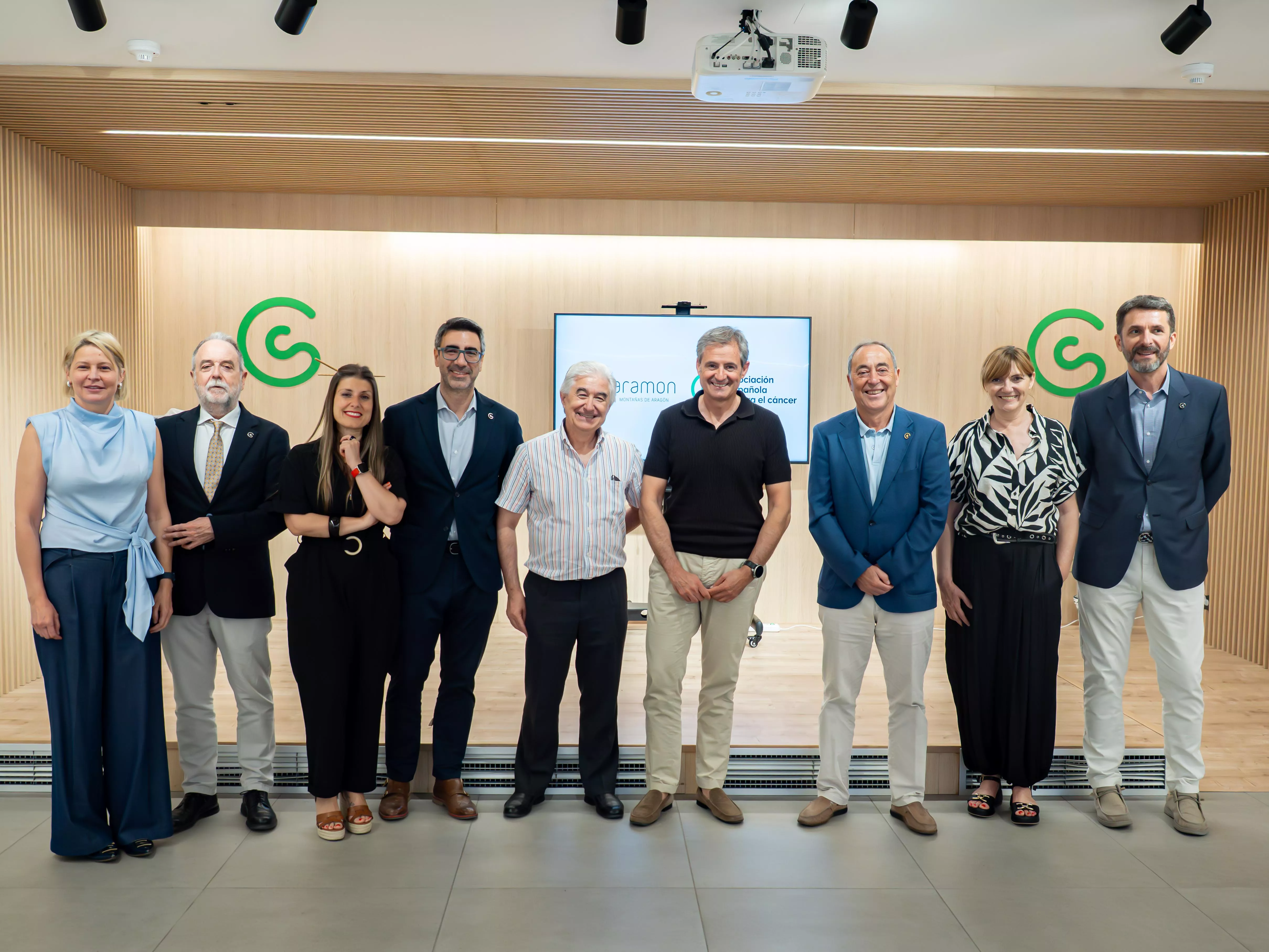 Aramón y la Asociación Contra el Cáncer impulsarán acciones de prevención y salud en la montaña.