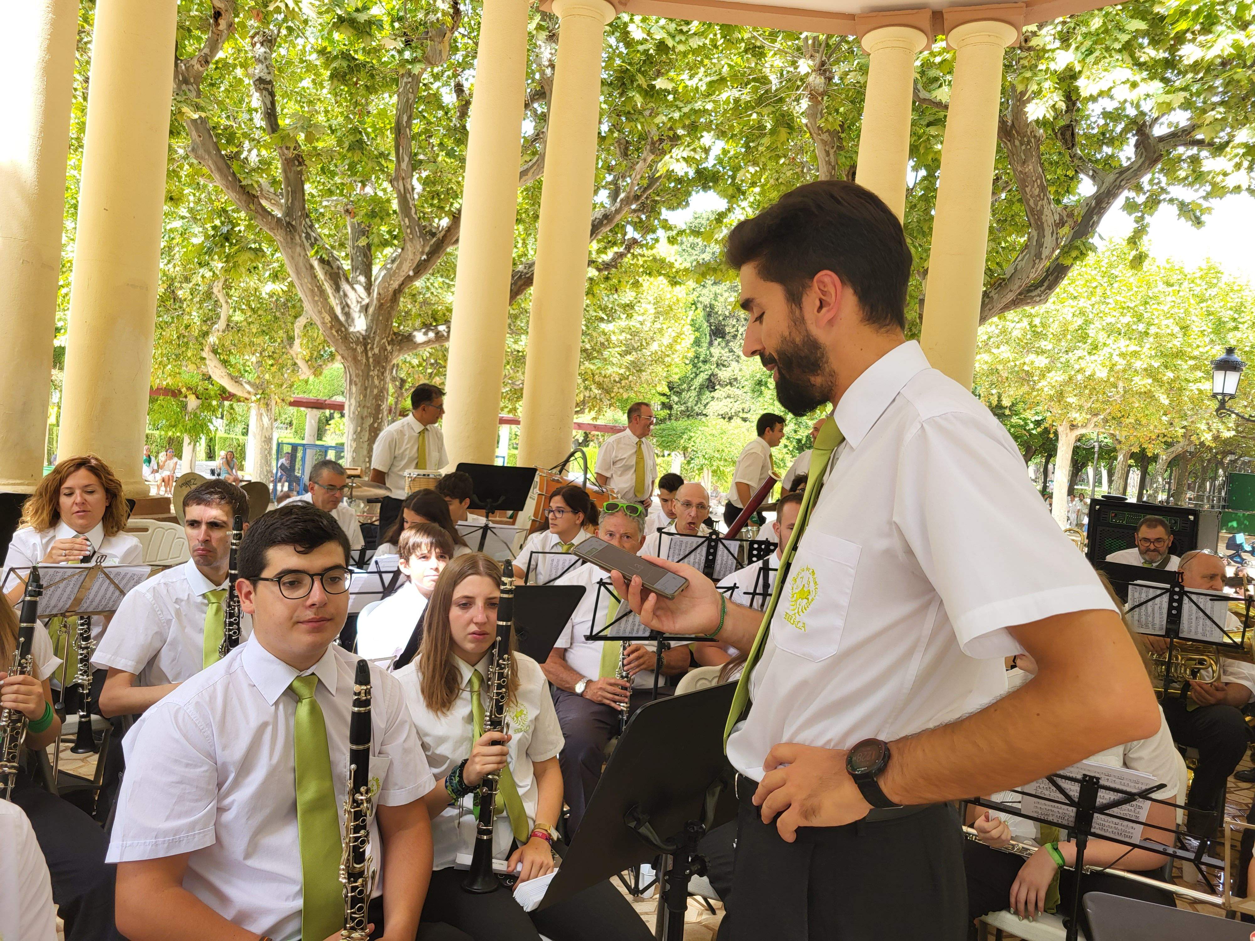 Actuación de la Banda de Música de Huesca. Foto Myriam Martínez (11)