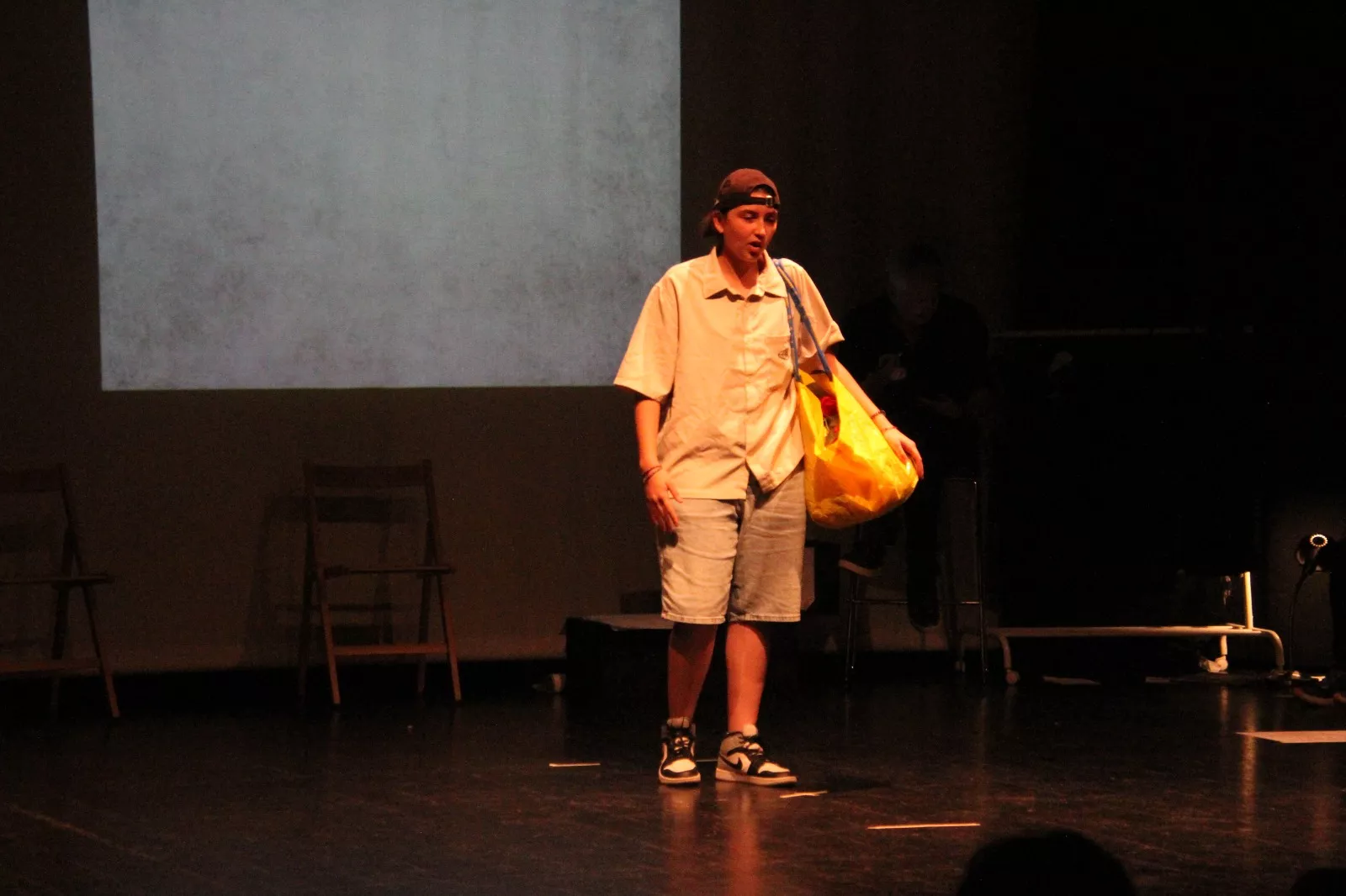 Grupo "En obras" en la Muestra de Teatro Joven con la obra "Casa". Foto Carlos Neofato