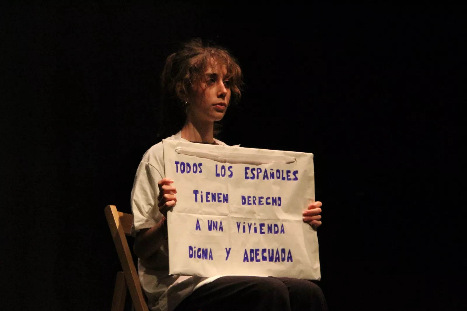 Grupo "En obras" en la Muestra de Teatro Joven con la obra "Casa". Foto Carlos Neofato
