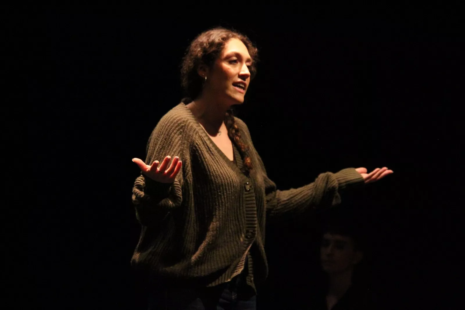 Grupo "En obras" en la Muestra de Teatro Joven con la obra "Casa". Foto Carlos Neofato