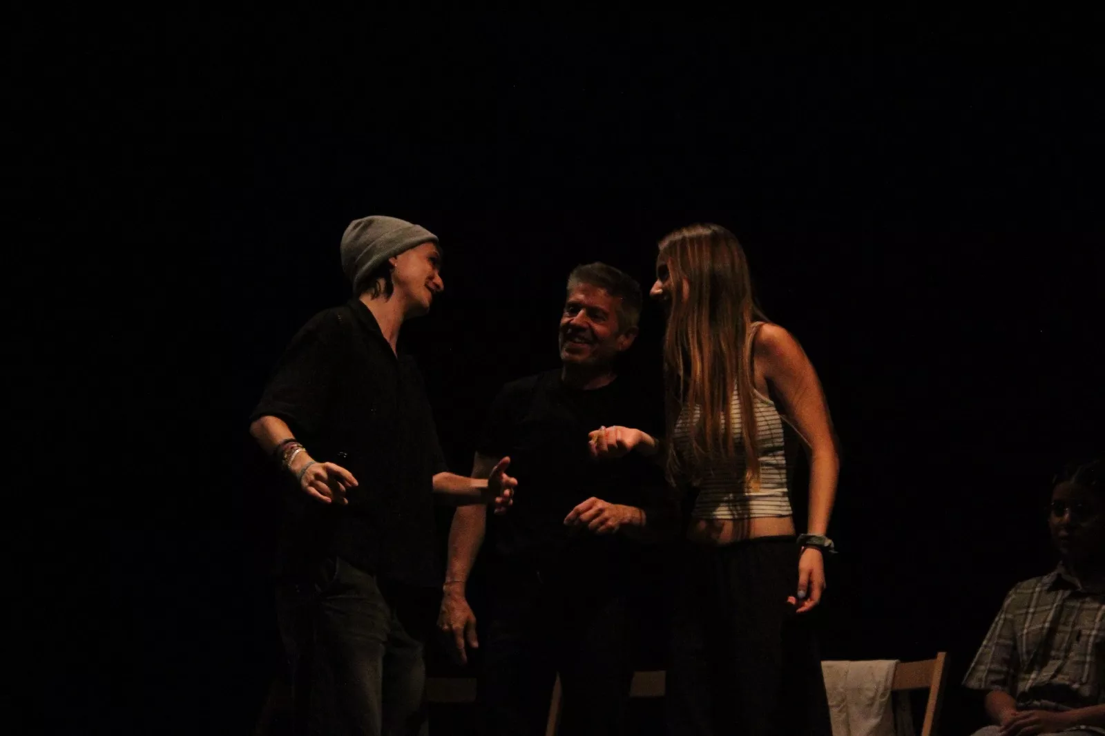 Grupo "En obras" en la Muestra de Teatro Joven con la obra "Casa". Foto Carlos Neofato