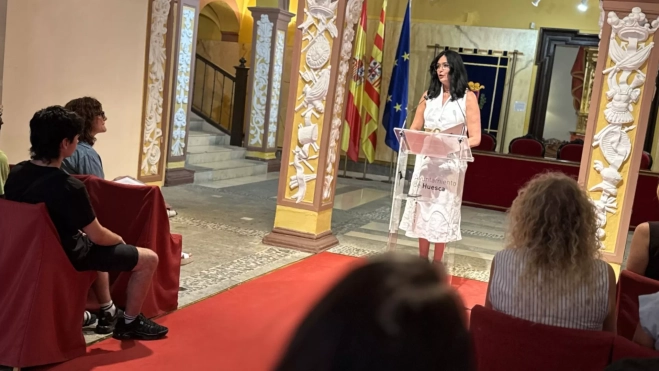 Lorena Orduna interviene en el acto de entrega de diplomas de Cualificación Inicial en Formación Profesional Lorena Orduna interviene en el acto de entrega de diplomas de Cualificación Inicial en Formación Profesional