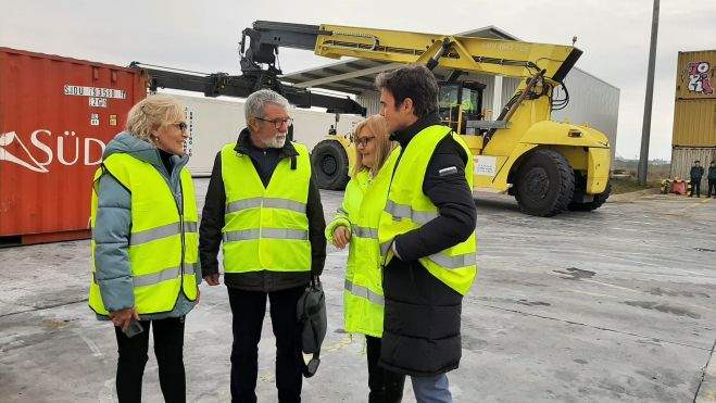 Visita de la subdelegada del Gobierno en Huesca a la TIM. Visita de la subdelegada del Gobierno en Huesca a la TIM.