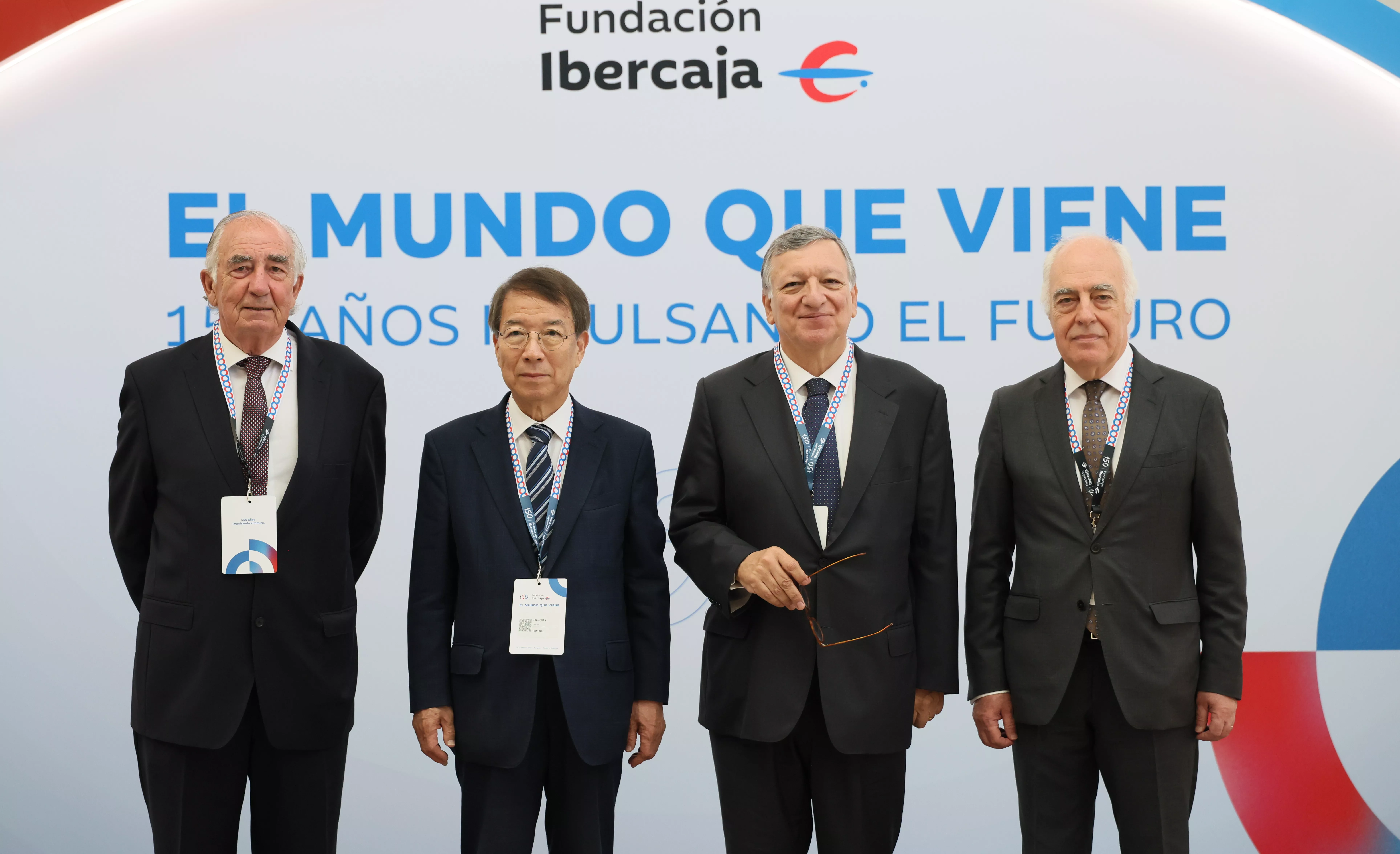 Amado Franco y José Luis Aguirre con Durao Barroso y Un-Chan Chung en El Mundo que Viene