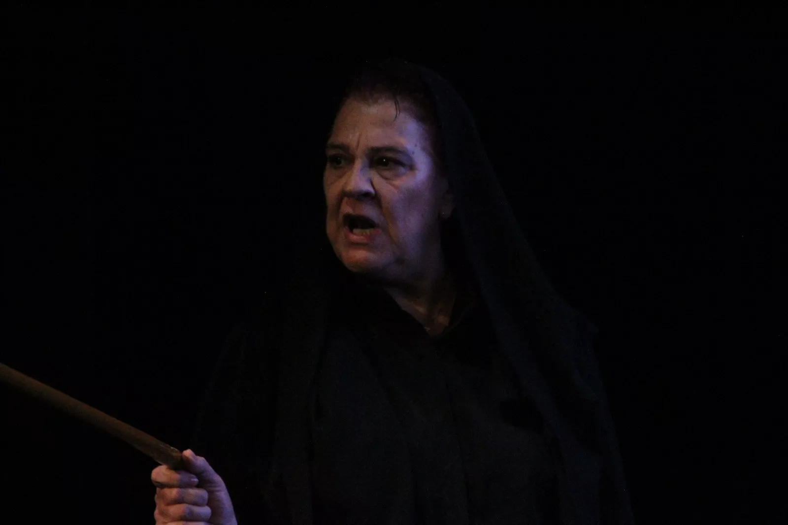 Representación de 'La casa de Bernarda Alba' por Alcorque Teatro en la Muestra Joven. Foto Carlos Neofato