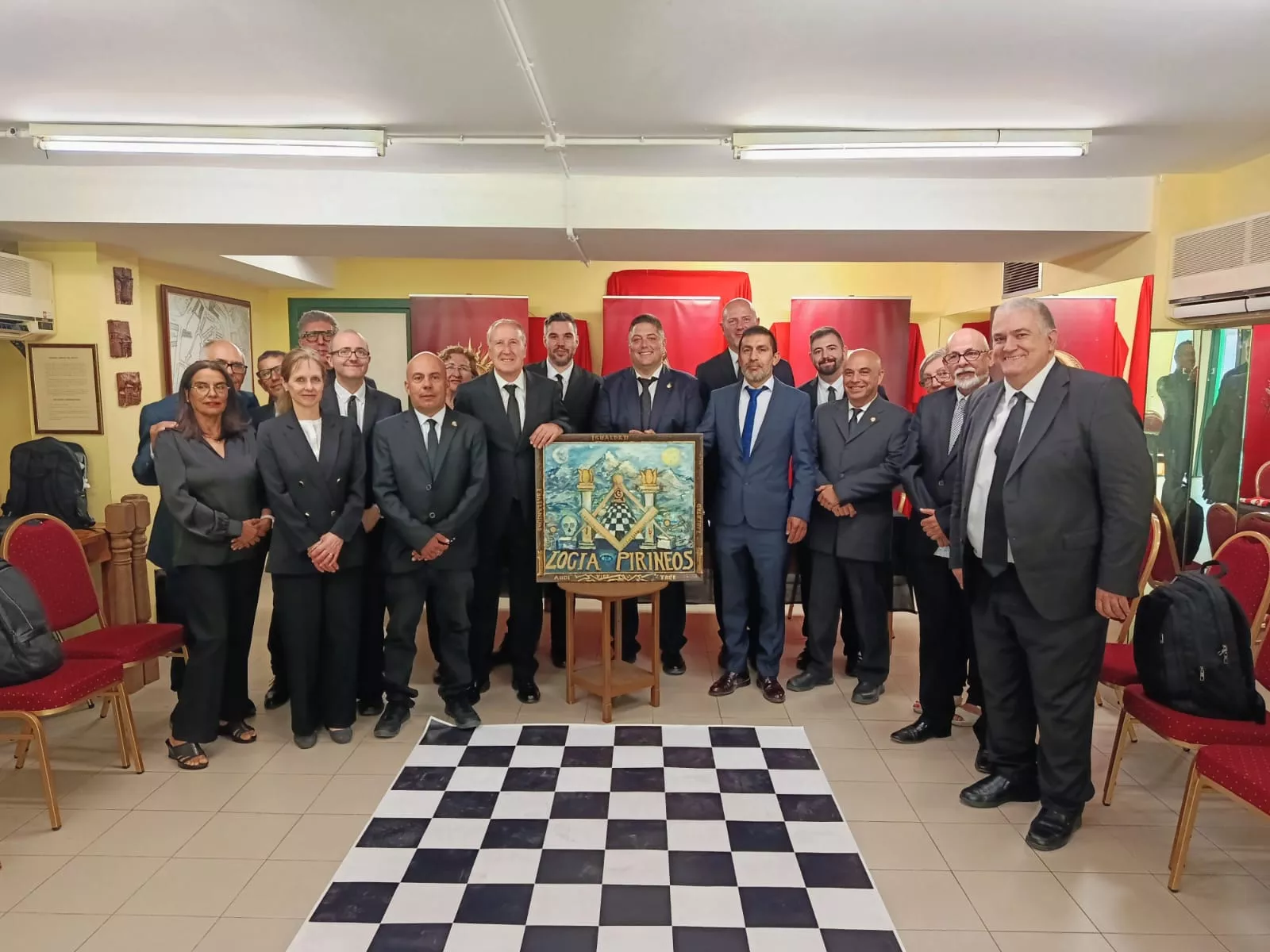 La Gran Logia de Aragón clausura su curso en Huesca con la constitución estable de la Logia Pirineos nº 4.