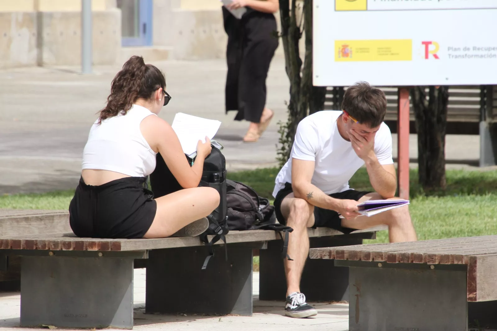 Oposiciones al cuerpo de maestros en Huesca, Foto Carlos Neofato