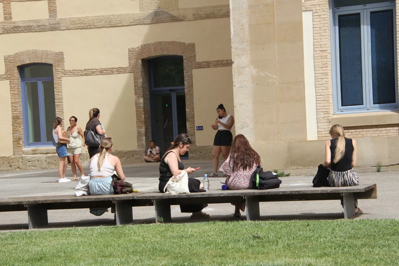 Oposiciones al cuerpo de maestros en Huesca, Foto Carlos Neofato