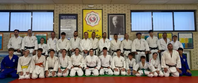 Uno de los grupos de la Escuela Samurai.