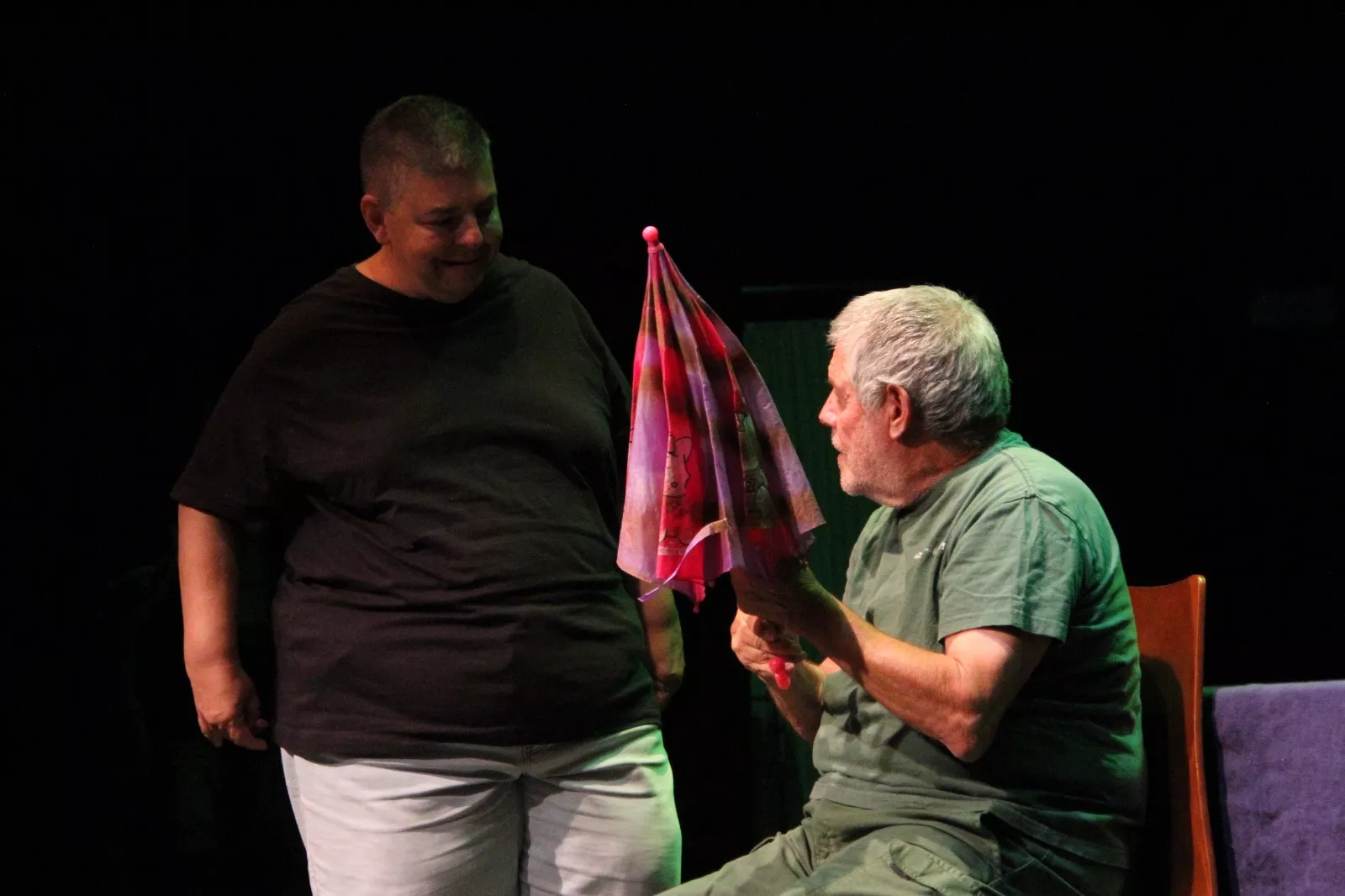 Grupo de Valentia Divertimentos II en la XXXIV Muestra de Teatro y Danza Joven. Foto Carlos Neofato