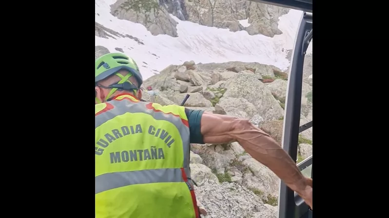 Rescatado un montañero tras lesionarse en la cresta de Cabrioles, en Benasque.